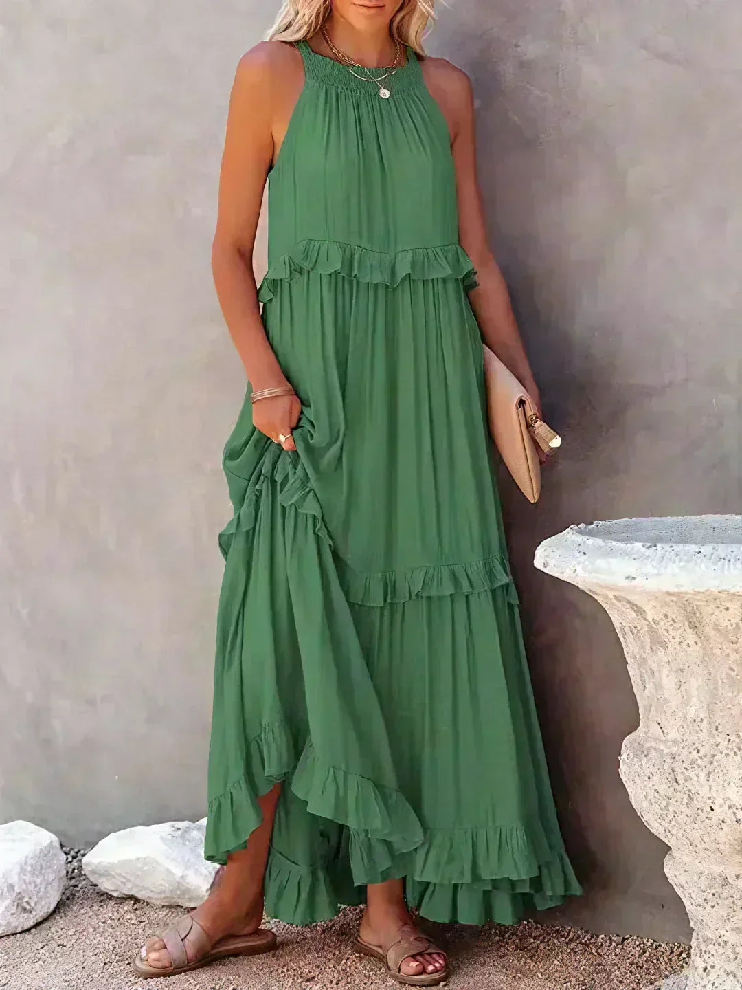 ANETA | Elegantní bezrukávová šaty s volánky