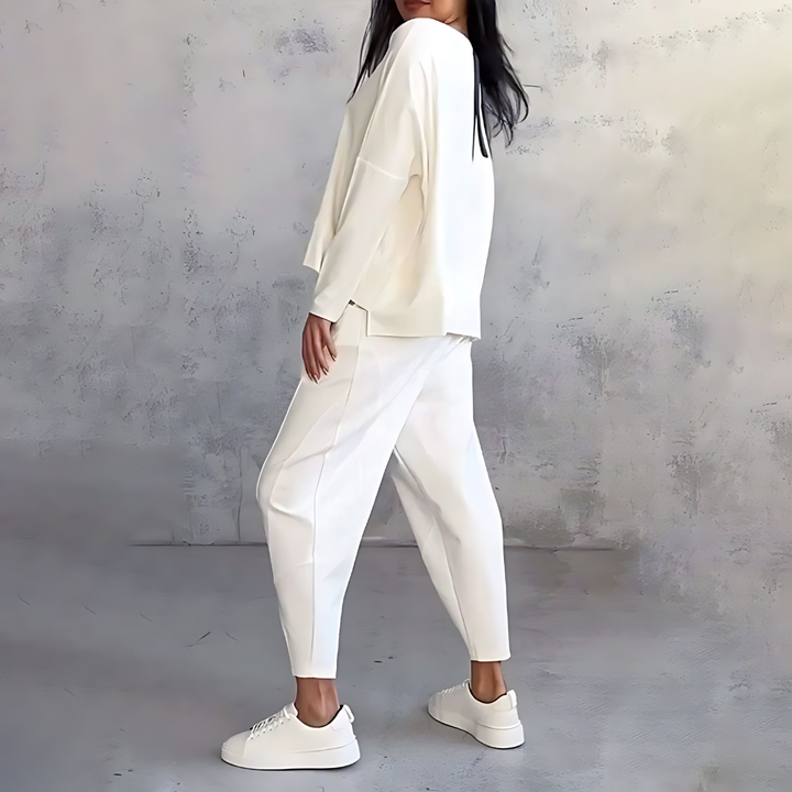Isabeau | Kompletní Dvoudílný Stylový a Univerzální