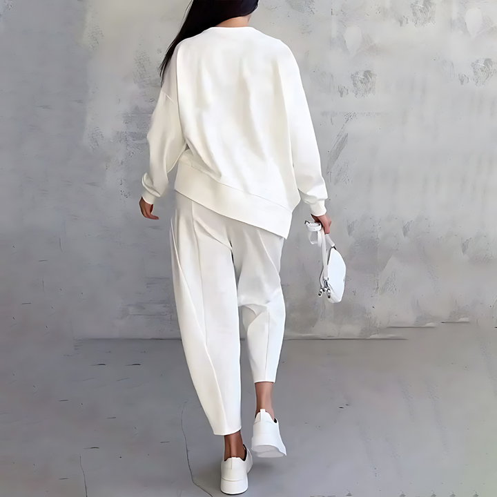 Isabeau | Kompletní Dvoudílný Stylový a Univerzální