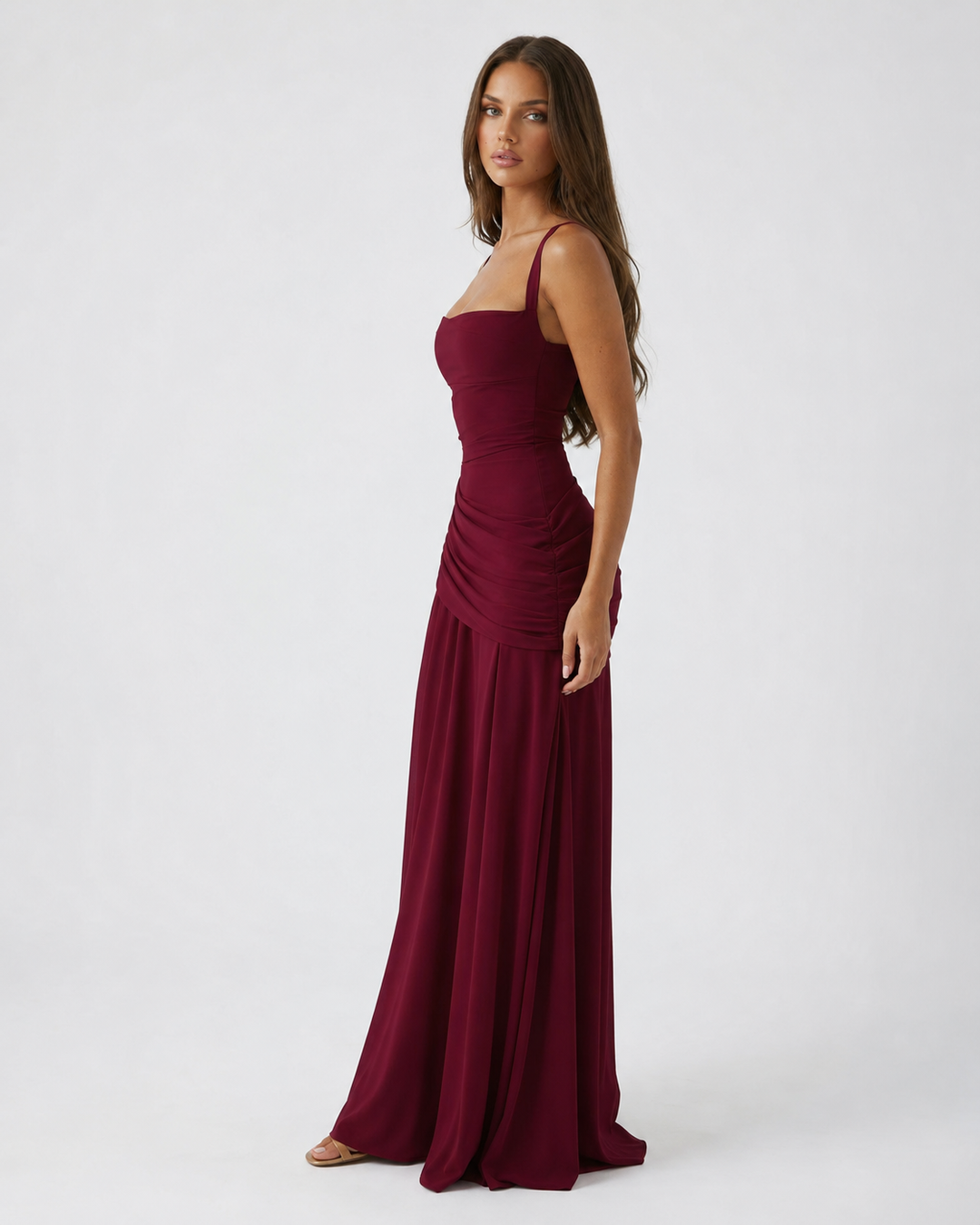 ENIE | Maxikleid mit Gerafftem Eckigem Ausschnitt