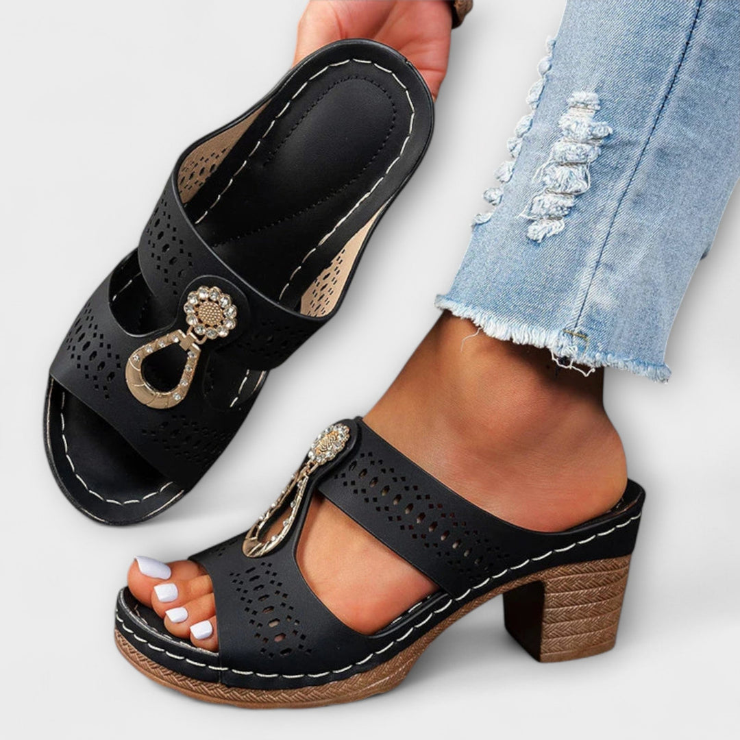 Clarabelle | Elegantní ortopedické sandály