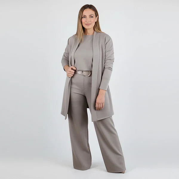 Karina – elegantní 3-dílný komplet se strečem