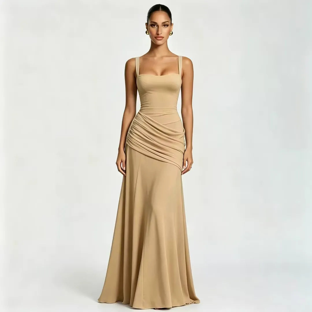 ENIE | Maxikleid mit Gerafftem Eckigem Ausschnitt